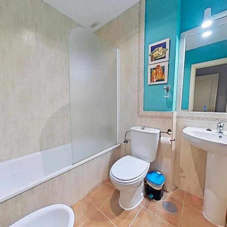 Zahara pueblo con parking y piscina - Apartamento de 3 dormitorios - 11
