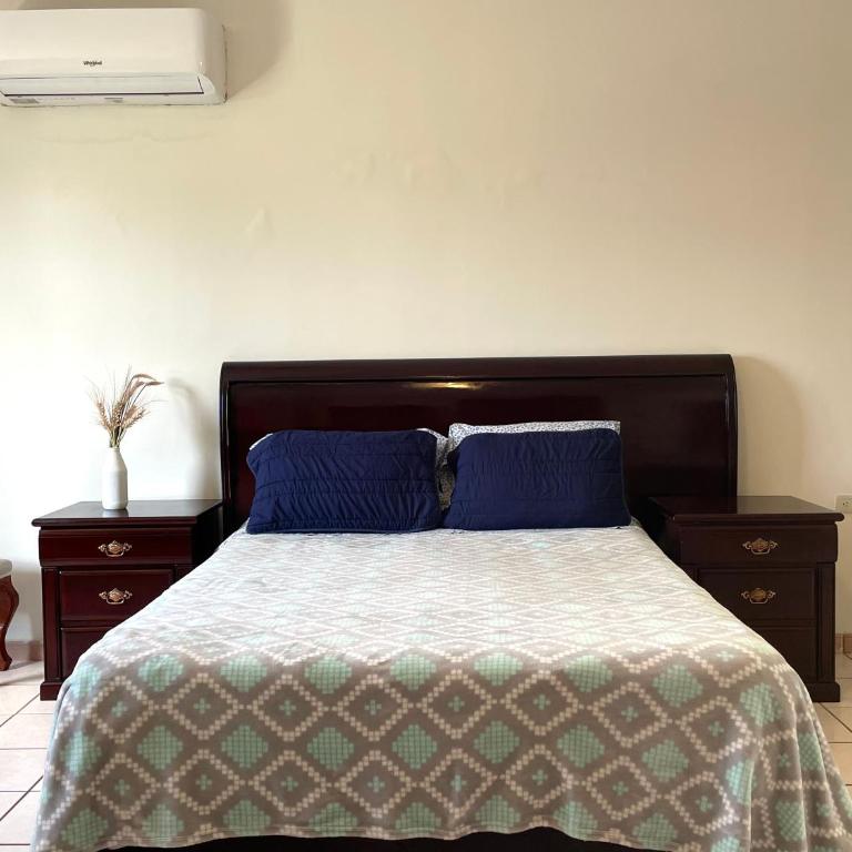 Casa Baraka, Casa Vacacional en Mazatlán cerca de Malecón, Centro Histórico y Playa - Three-Bedroom Townhouse - 18