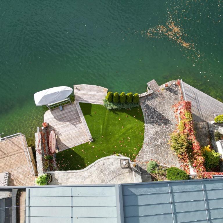 Finest Lakeside Villa Zell am See incl SUMMER CARD by All in One Apartments - Villa - 6
