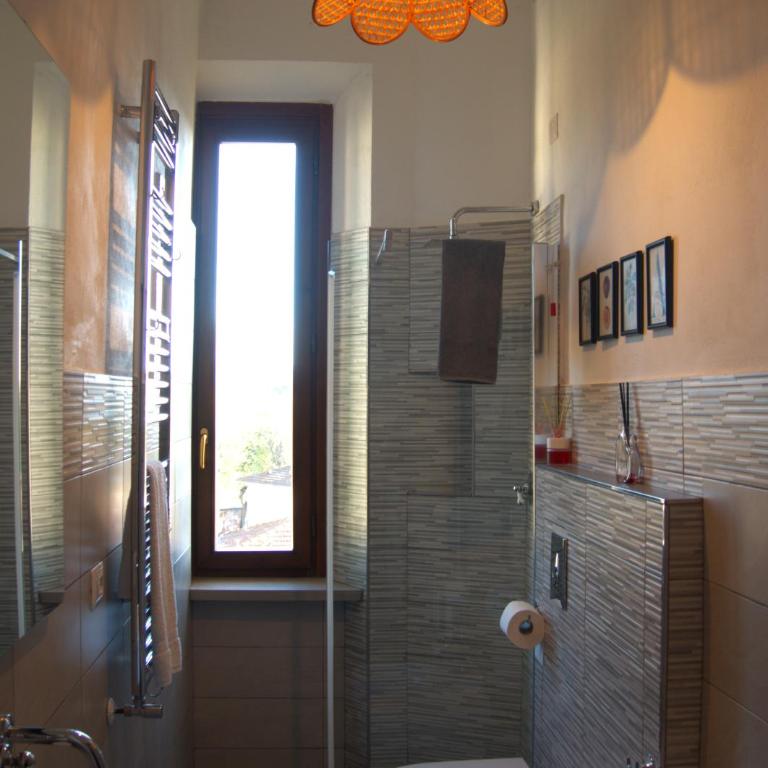 Appartamento via Grandi - Free Gated Parking - 5 minutes from Center - Appartamento con 2 Camere da Letto - 12