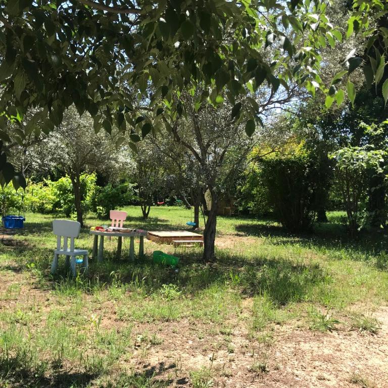 Superbe bas de villaIX - Maison Odonata - Two-Bedroom Apartment - 40