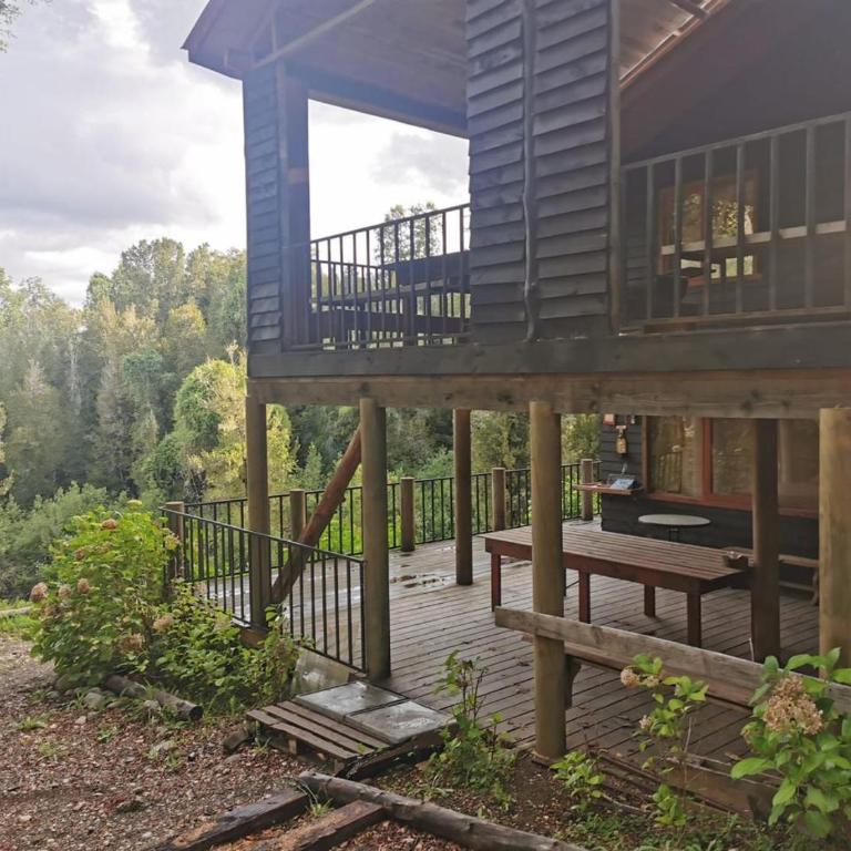 Casa, bosque, vista al volcán, playa privada compartida, 2 familias - Casa de 5 dormitorios - 57