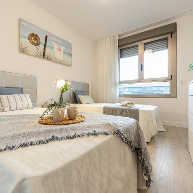 Homes & Go Los Olivos - Three-Bedroom Apartment - 7