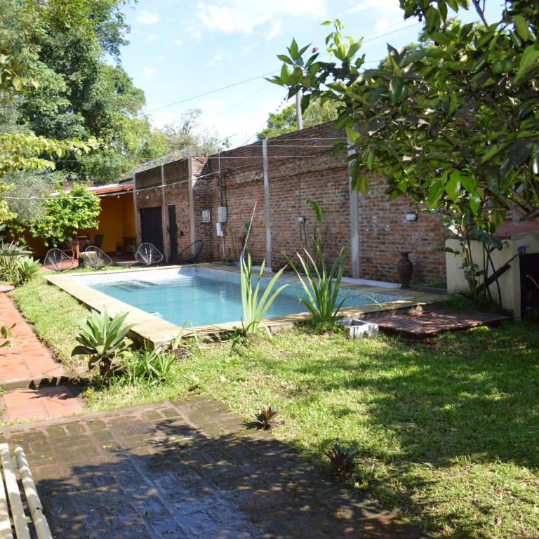 Casa con piscina y parque - Casa de 2 dormitorios - 3