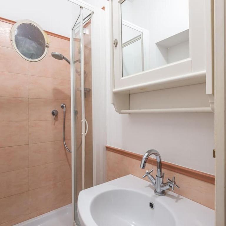 Giulia Luxury Two Bedroom Apartment - Appartamento con 2 Camere da Letto - 36
