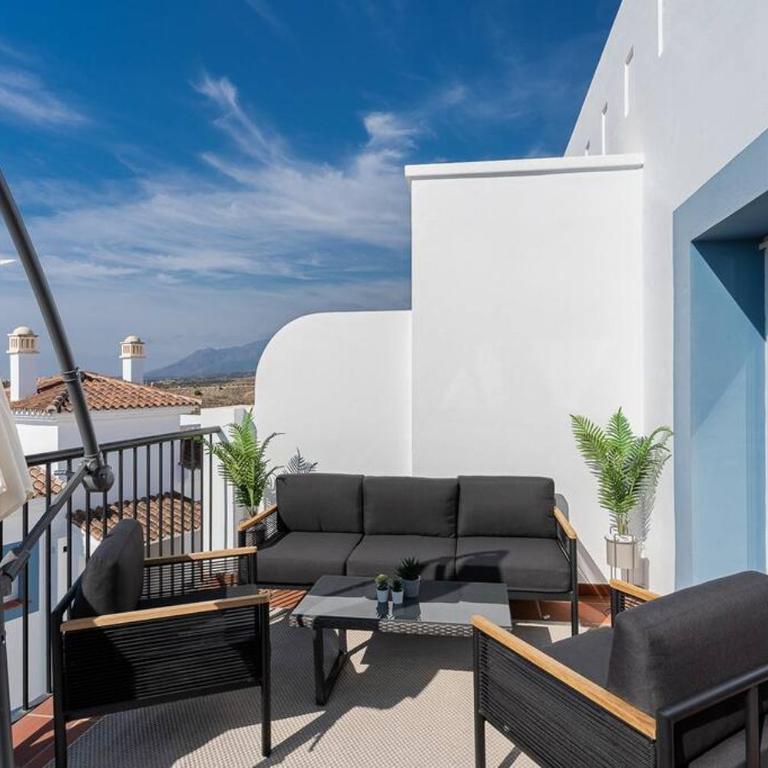 Luxurious penthouse with mountain and sea view 422 - Apartamento de 2 dormitorios - 42