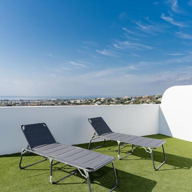 Luxurious penthouse with mountain and sea view 422 - Apartamento de 2 dormitorios - 45