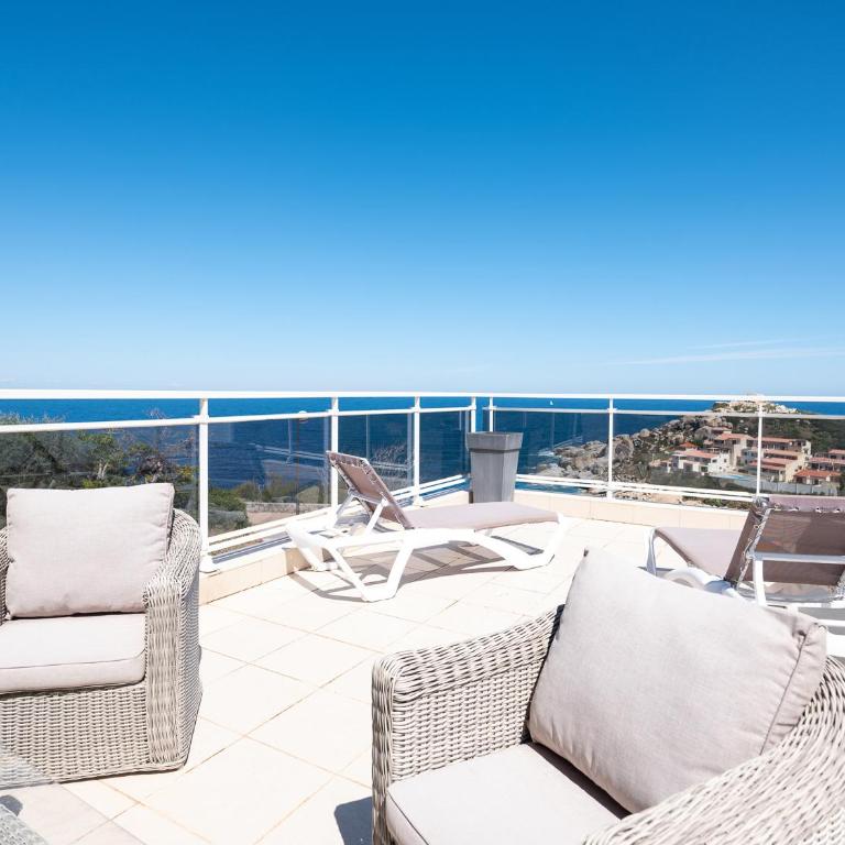 Hotel Revellata & Spa - Large sup • Double or Twin Room - Terrace with Sea View - 5
