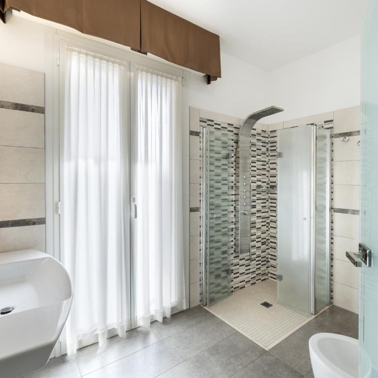 Hotel Riviera - Junior Suite - 7