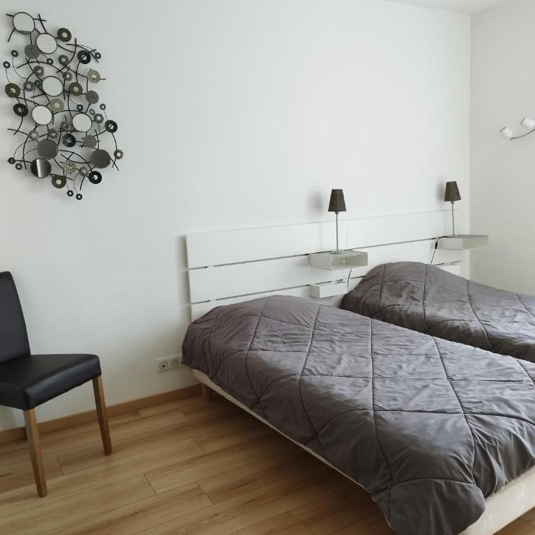 Mon petit Paradis, Cassis centre Apt 90 m2, 200 m Mer, terr plein sud, clim park privé - Appartement 3 Chambres - 6