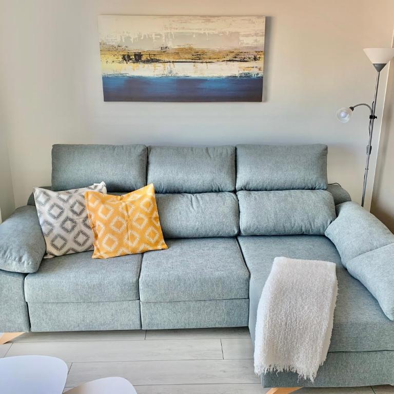 Apto HUCA. Parking/WIFI incluido - Apartamento de 2 dormitorios - 11
