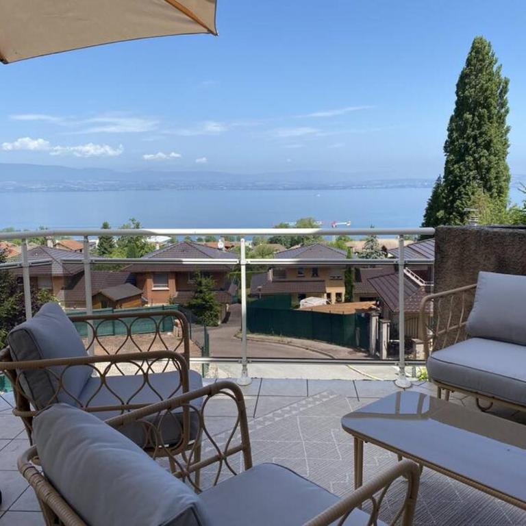 Magnifique Appart rénové Evian Duplex vue Lac 8 pers - Appartement 3 Chambres - 45