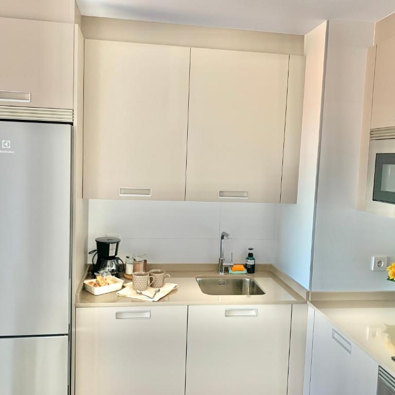 Apto HUCA. Parking/WIFI incluido - Apartamento de 2 dormitorios - 34