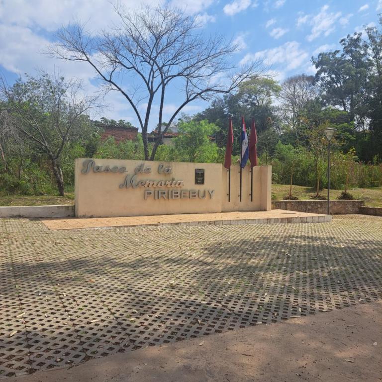 Casa colonial a metros del arroyo Piribebuy - Four-Bedroom House - 21