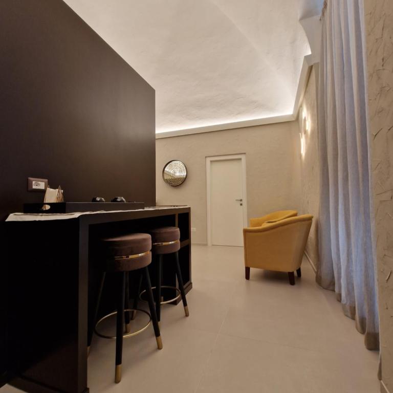 AP Luxury Room - Camera Matrimoniale con Balcone - 11