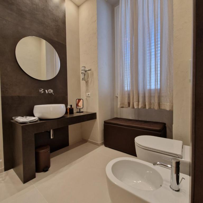 AP Luxury Room - Camera Matrimoniale con Balcone - 13