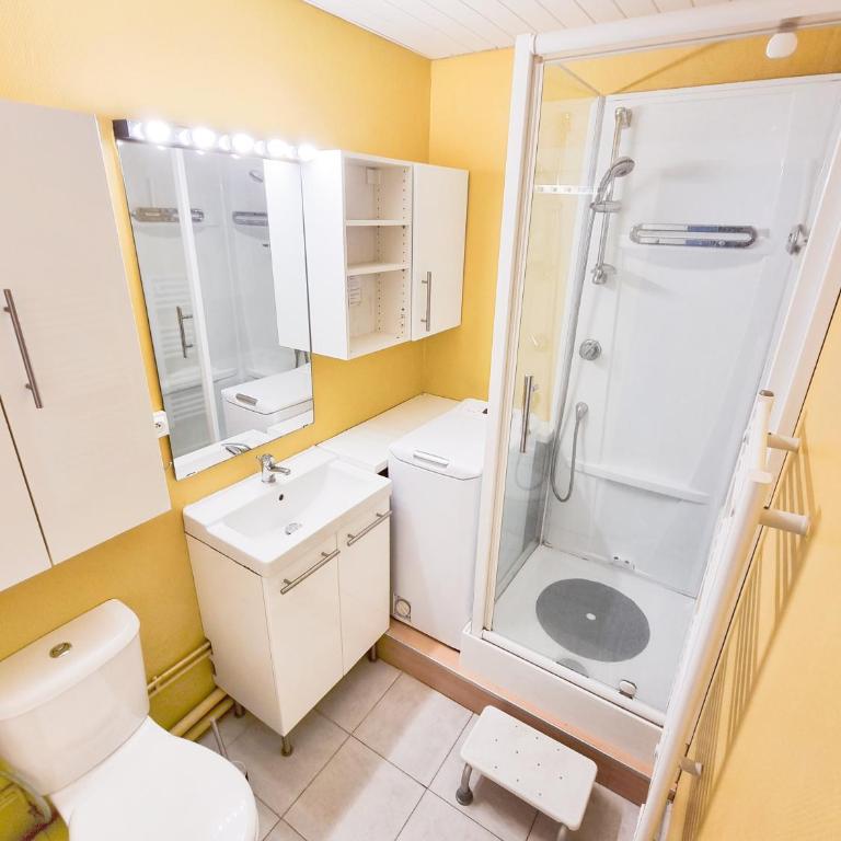 T2 Mer 50m avec Clim, jardin et garage - One-Bedroom Apartment - 9