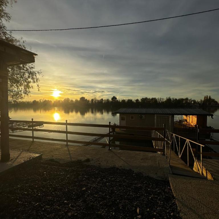 Splav Sandjama - Apartman sa 1 Spavaćom Sobom - 14