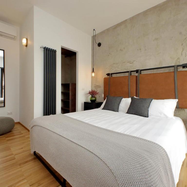 YCH-Trilocale stile Industriale - Appartamento con 3 Camere da Letto - 25