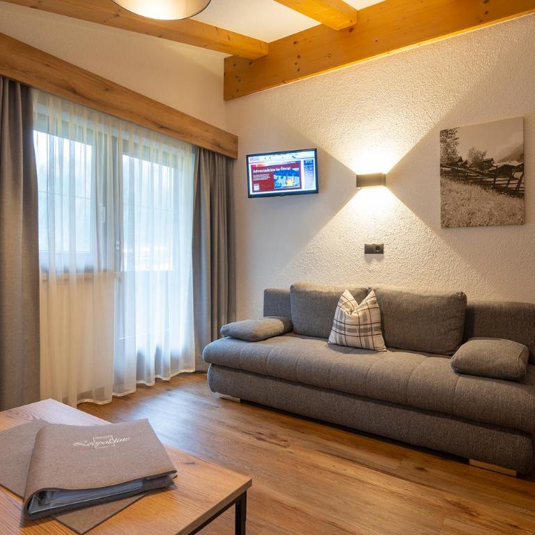 LEOPOLDINE Apart Zimmer - Dreibettzimmer - 3