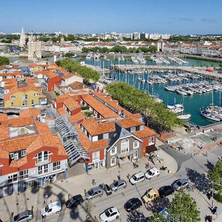 Charmant cocon iodé cosy au centre de La Rochelle - marché au bout de la rue à 1 min, lumineux et complet avec TV et Wifi - Apartment mit 1 Schlafzimmer - 18