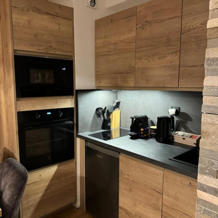 Cocon au cœur de Chamonix avec parking gratuit - Appartamento con 1 Camera da Letto - 15