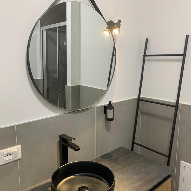 Vittoria Holiday Home - Appartamento con 1 Camera da Letto - 14