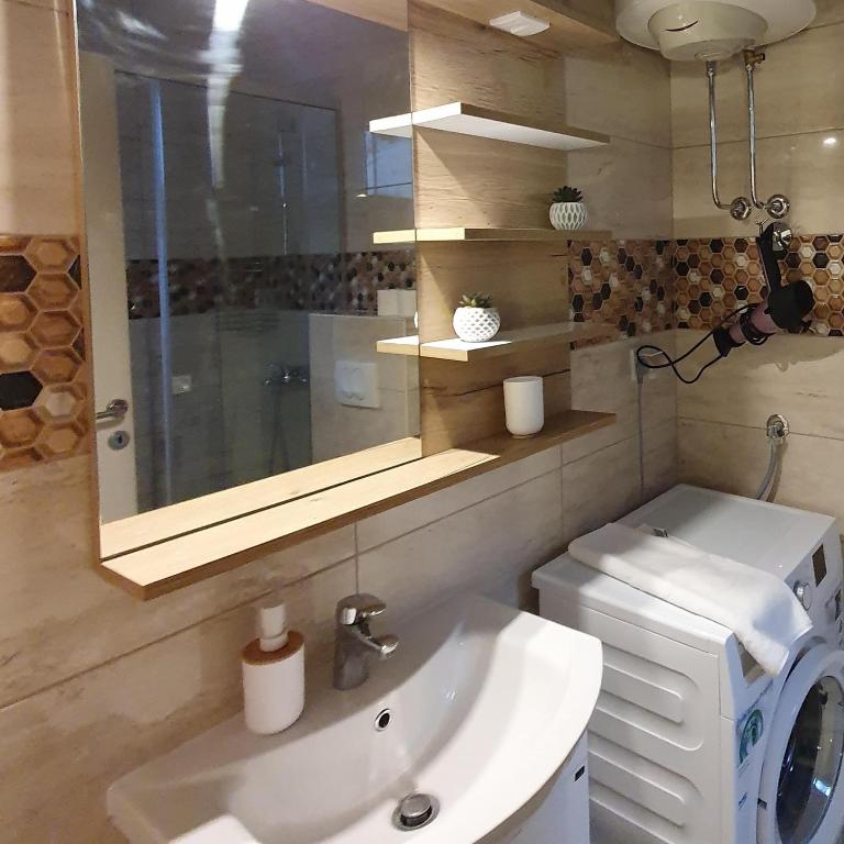 Lux Apartment - Apartment - Split Level - 16