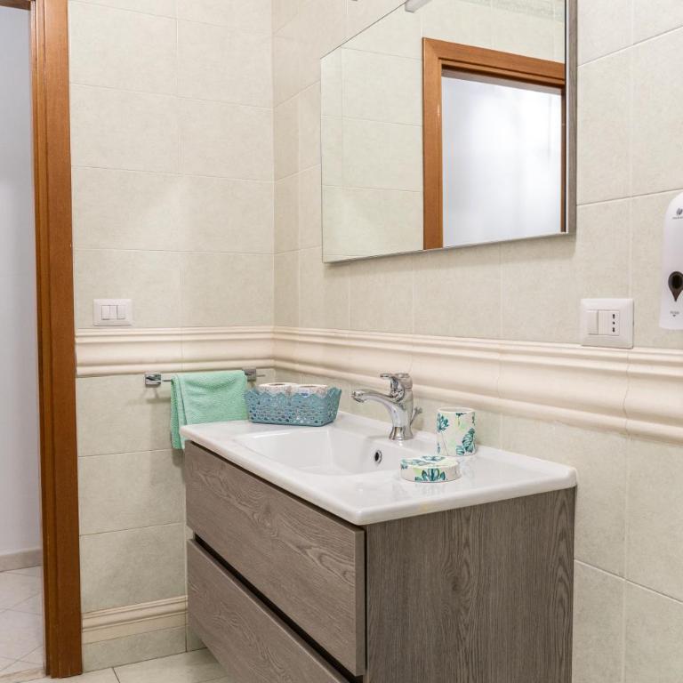 Decumani apartments - nel cuore di Napoli - Appartamento con 3 Camere da Letto - 30