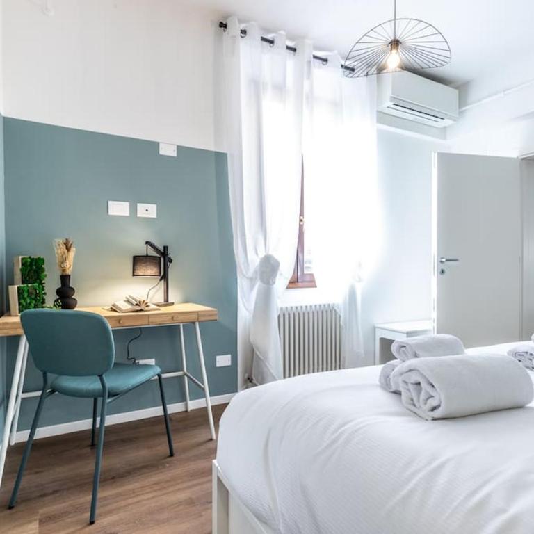 Moline Home, in the City Center - One-Bedroom Apartment - 13