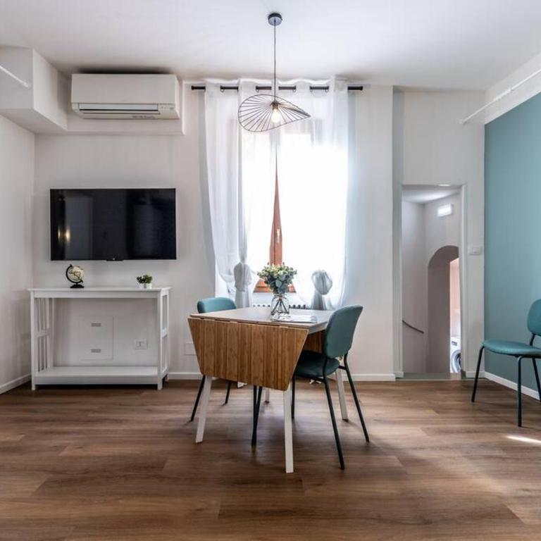 Moline Home, in the City Center - One-Bedroom Apartment - 6