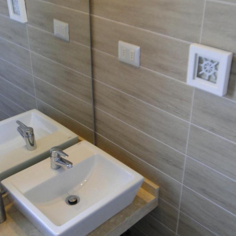 Depto con vista al mar y terraza - One-Bedroom Apartment - 36