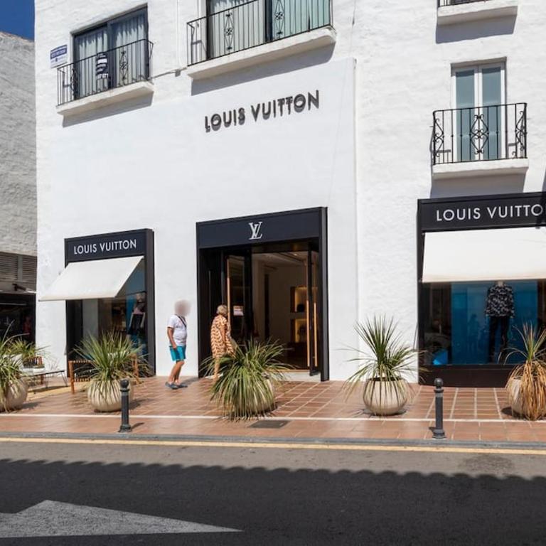 2 Luxurious apartment in the heart of puerto banus - Two-Bedroom Apartment - 7