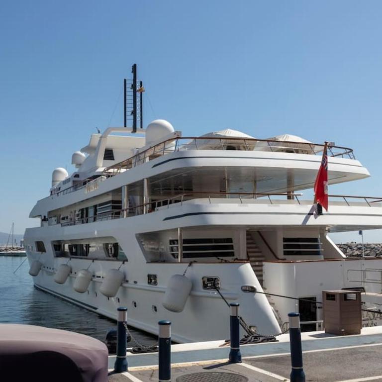 2 Luxurious apartment in the heart of puerto banus - Two-Bedroom Apartment - 13