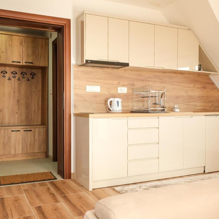 Vila Kruna Sunčani Breg - Superior Studio - 8