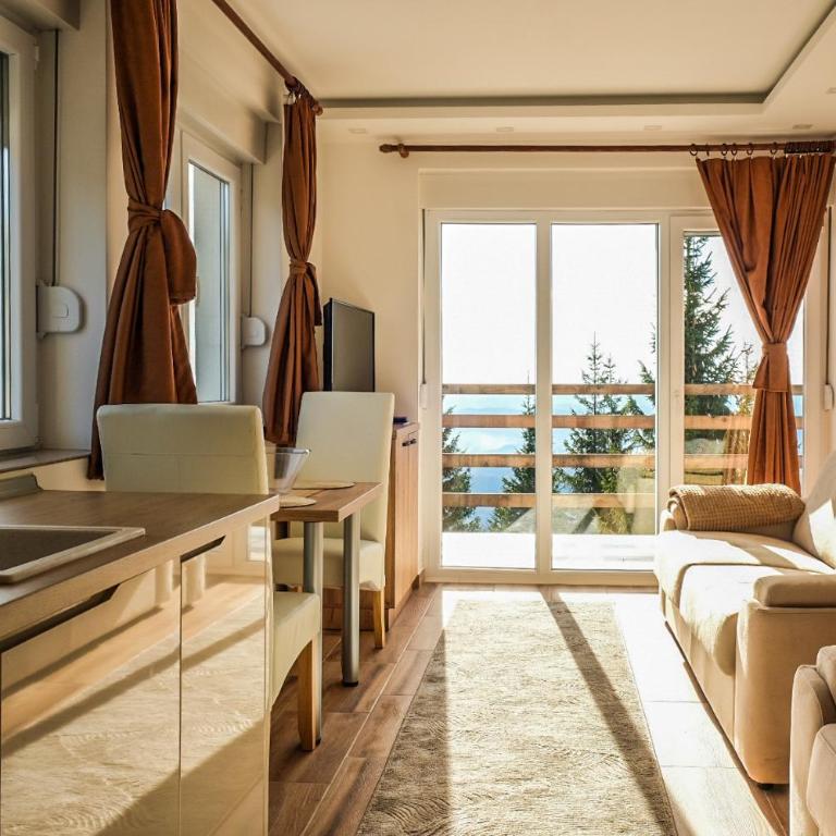 Vila Kruna Sunčani Breg - Studio Apartment with Balcony - 7