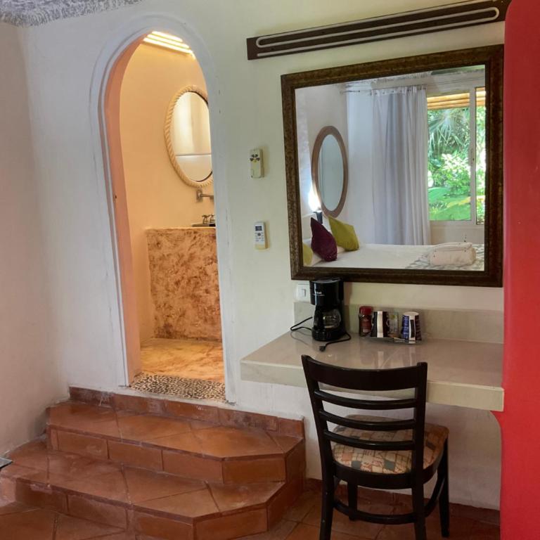 Maria's Kan Kin - Comfort Triple Room with Shower - 1