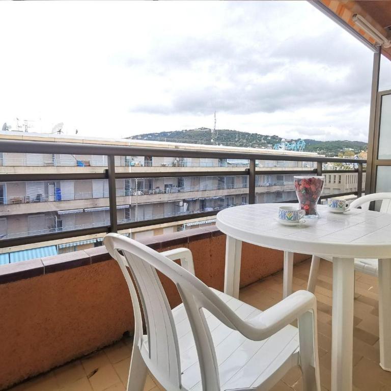Apartamento en el Centro de Platja d'Aro con Piscina, Terraza y Cerca de la Playa - ES-209-45 - Apartamento - 5