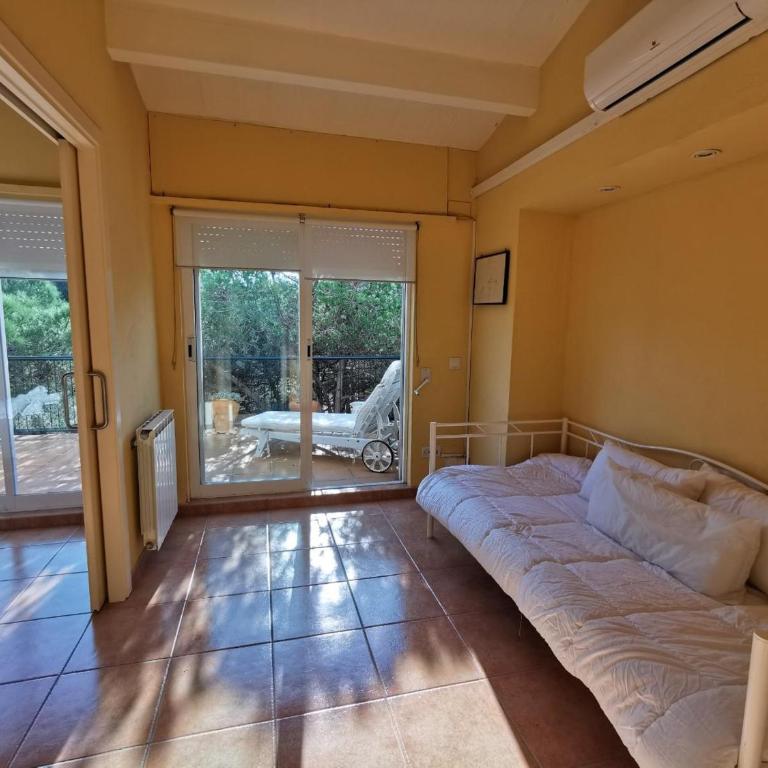 Villa élégante à Platja d'Aro près de la plage, climatisée avec terrasse et proche des boutiques et restaurants - ES-209-35 - Casa - 11