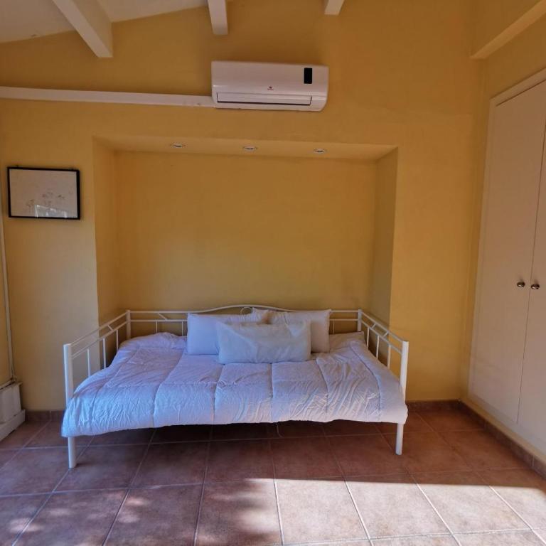 Villa élégante à Platja d'Aro près de la plage, climatisée avec terrasse et proche des boutiques et restaurants - ES-209-35 - Casa - 12