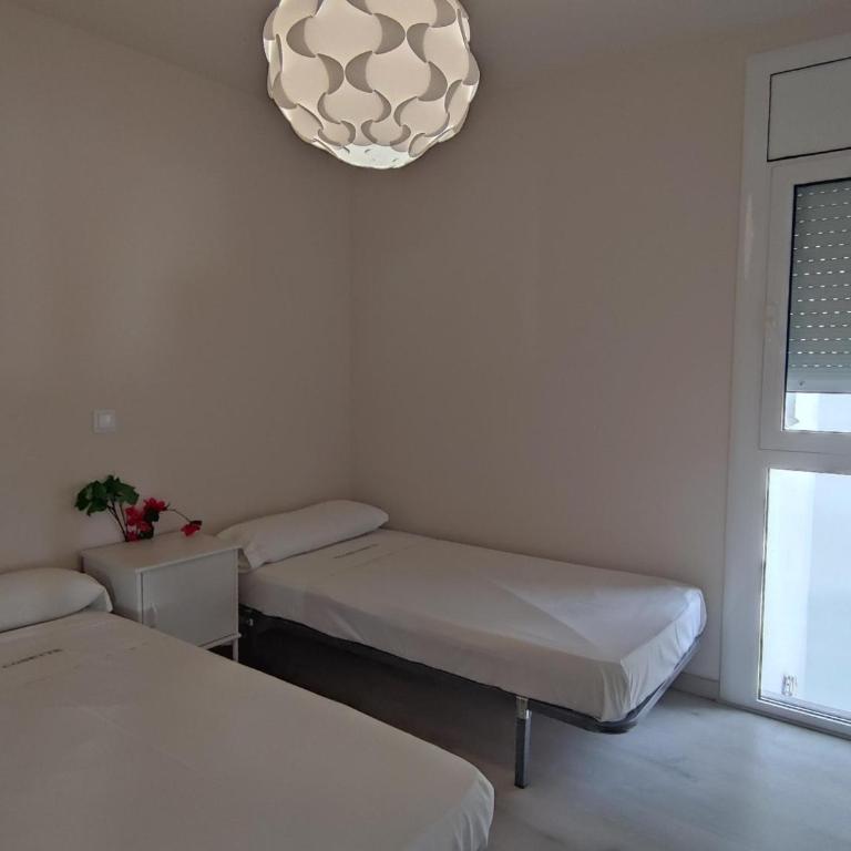 Apartamento acogedor cerca del centro y playa en Platja d'Aro, con balcón y cocina equipada - ES-209-44 - Apartamento - 16