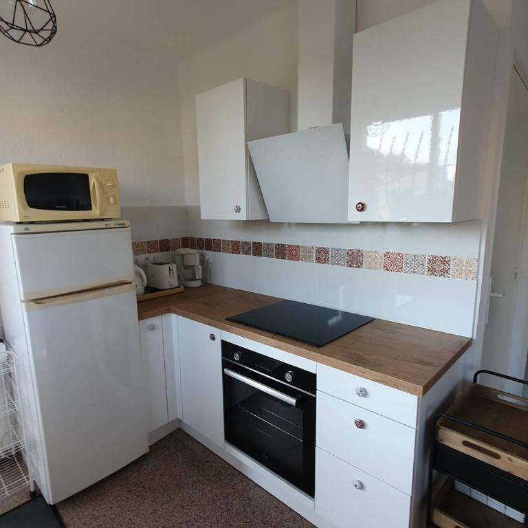 Maison Rénovée avec Jardin, Proche Plages des Issambres, Clim & Internet, Animaux Acceptés - FR-1-768-2 - Villa - 4