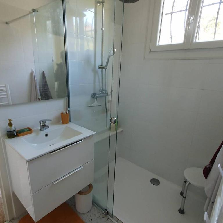 Maison Rénovée avec Jardin, Proche Plages des Issambres, Clim & Internet, Animaux Acceptés - FR-1-768-2 - Villa - 10