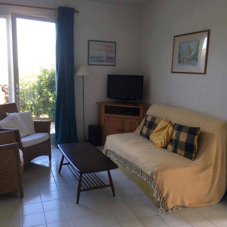 Appartement avec jardinet, terrasse, piscine et parking aux Issambres - FR-1-768-9 - Maison de Vacances - 21