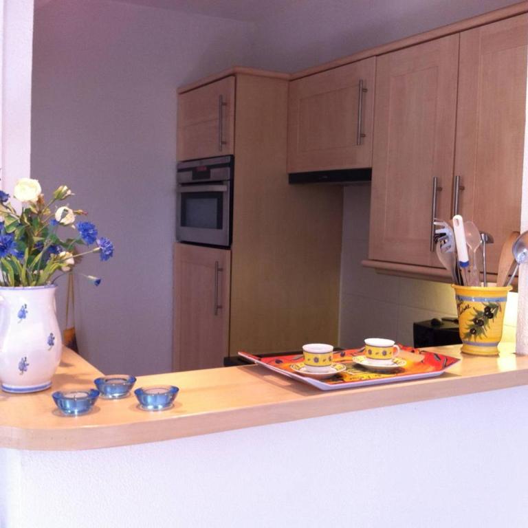 Appartement avec jardinet, terrasse, piscine et parking aux Issambres - FR-1-768-9 - Maison de Vacances - 22