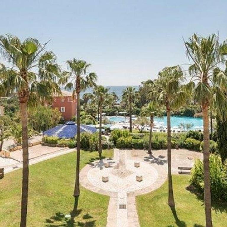 Appartement T2 climatisé avec piscine, proche plage, port, commerces et parking privé - FR-1-768-15 - Appartement - 8
