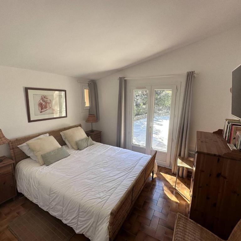 Villa provençale avec piscine privée, clim, Wi-Fi, jardin, 5 chambres - FR-1-768-20 - Villa - 6