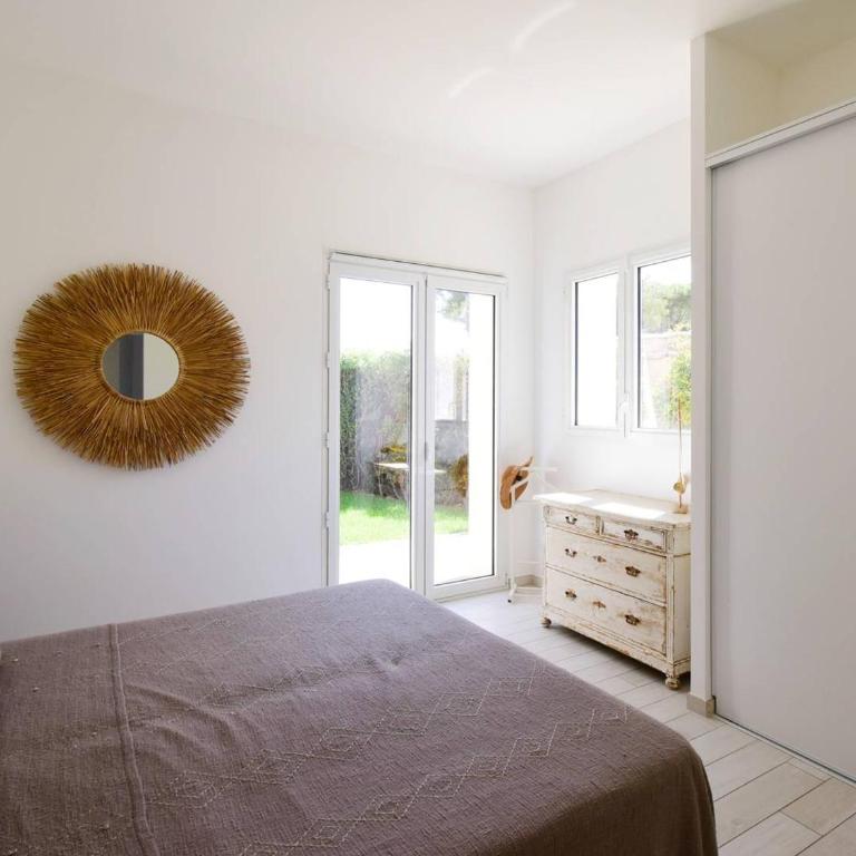 Villa pieds dans l'eau pour 10 personnes avec piscine, clim et Wi-Fi - FR-1-768-27 - Villa - 8