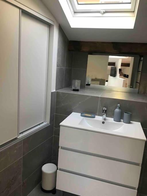 Une atypique et merveilleuse Petite maison en plein cœur de Nice, à proximité de la mer et des plages - Appartement 1 Chambre - 13