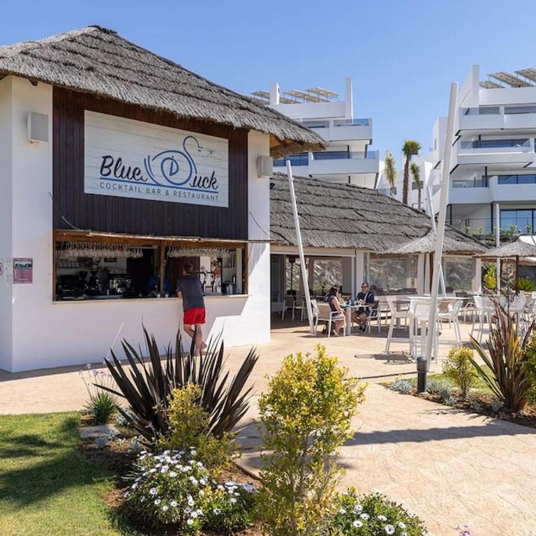 Elegant Two Bedroom Apartment at Estepona Hills! - Two-Bedroom Apartment - 45